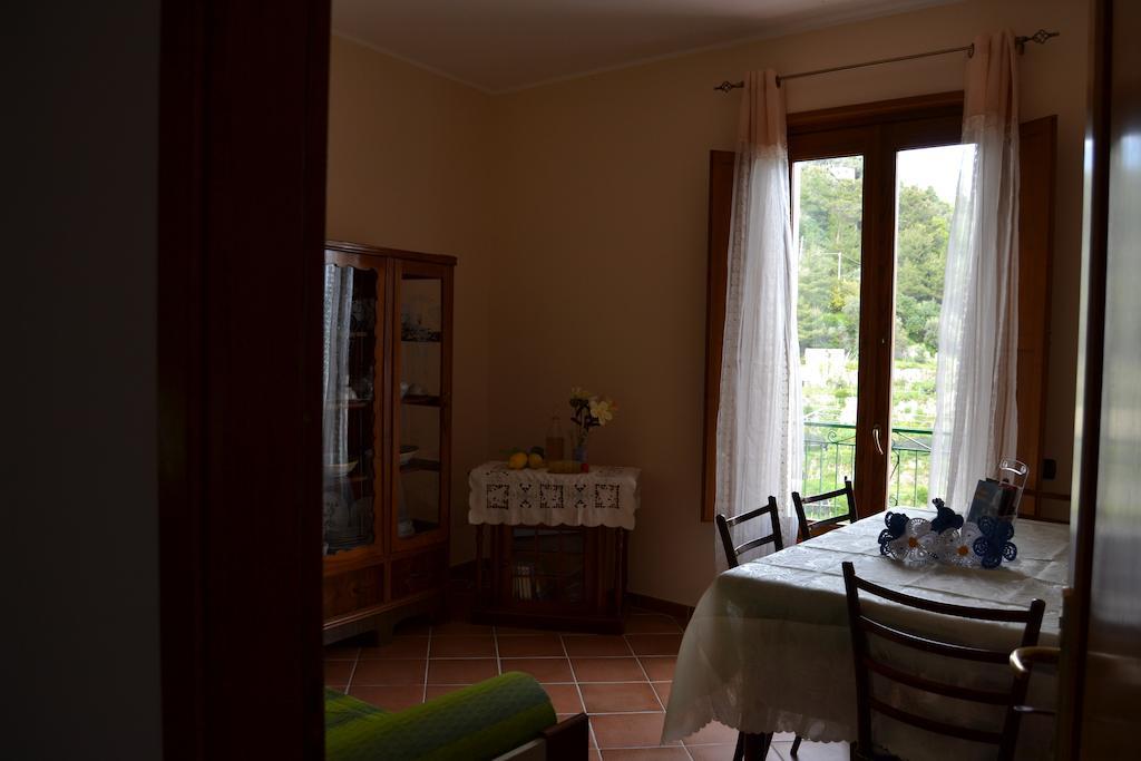Casa Vacanze Nonno Aldo Minori Phòng bức ảnh
