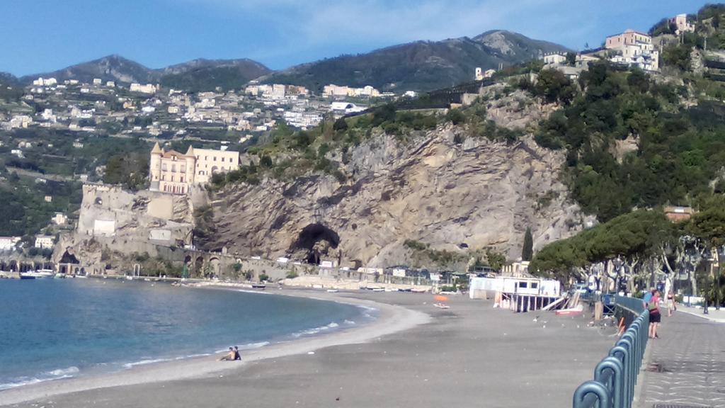 Casa Vacanze Nonno Aldo Minori Ngoại thất bức ảnh